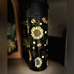 🌻 Owala Sunflower Deep Space Cosmic Tumbler Bee 🐝